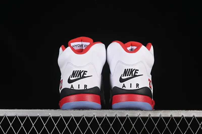 All categories Air Jordan Jordan series basketball shoes Air Jordan 5 L version Air Jordan 5 Retro "Fire Red Black Tongue" AJ5 Joe 5 Rukawa Maple Flame Red first layer basketball shoes HQ7978-101